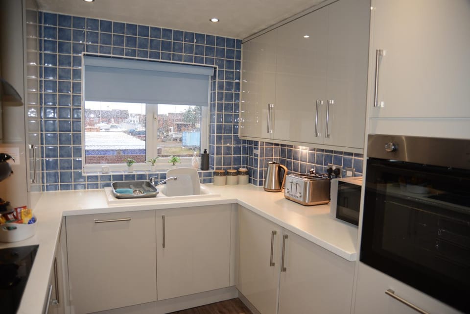 Kitchen or kitchenette, dishwasher, minibar, pet friendly