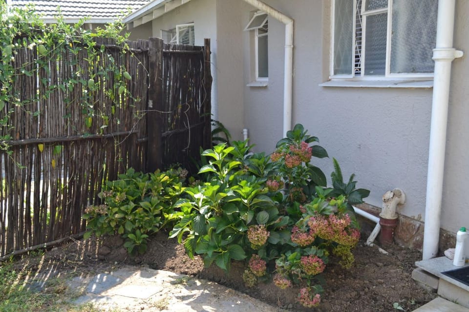 Bryanston Elgin - Cottage 5 Apartment in Sandton