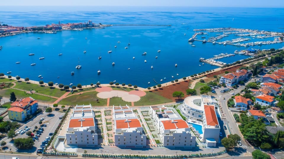Garden Palace Superior Studio Sea View I Apartment in Istria County
