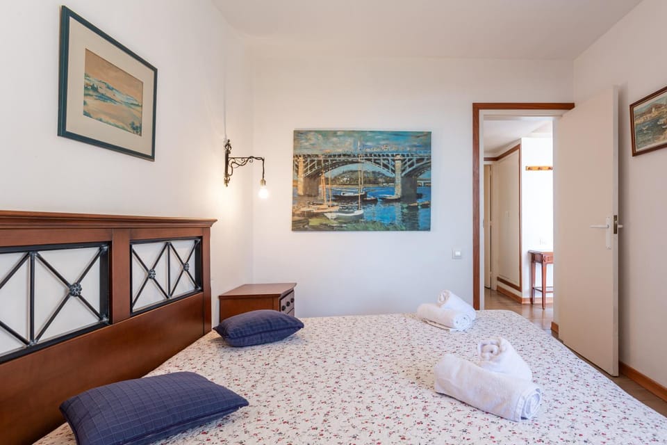 Property building, Living room, Bedroom