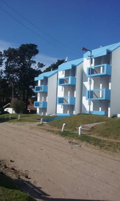 Departamento en complejo familiar con pileta Apartment in Pinamar