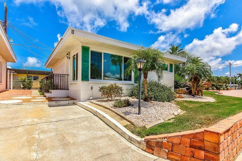 Villa 01 - Standard Aloha Kai Vacation Villas Villa in Siesta Beach