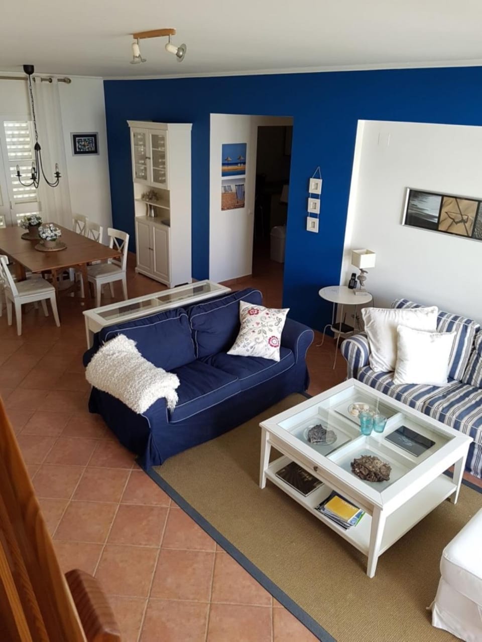Communal lounge/ TV room, TV and multimedia, Living room, Seating area, Dining area, Dinner, Dinner, internet, internet