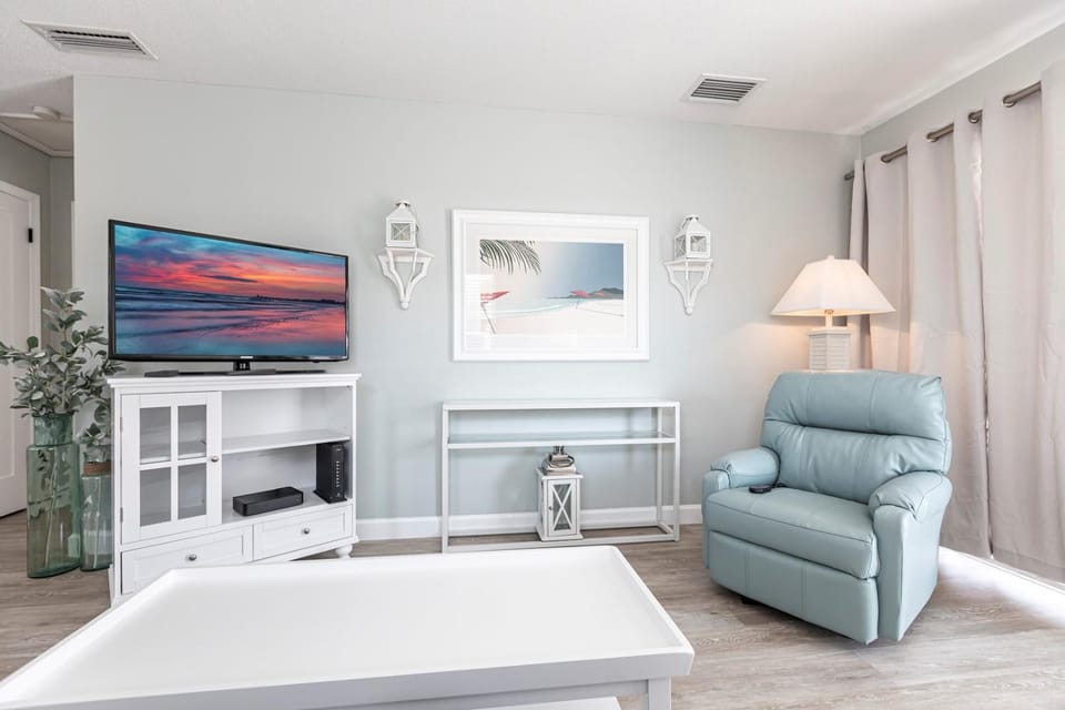 Villa 11 - Premium Villa in Siesta Beach
