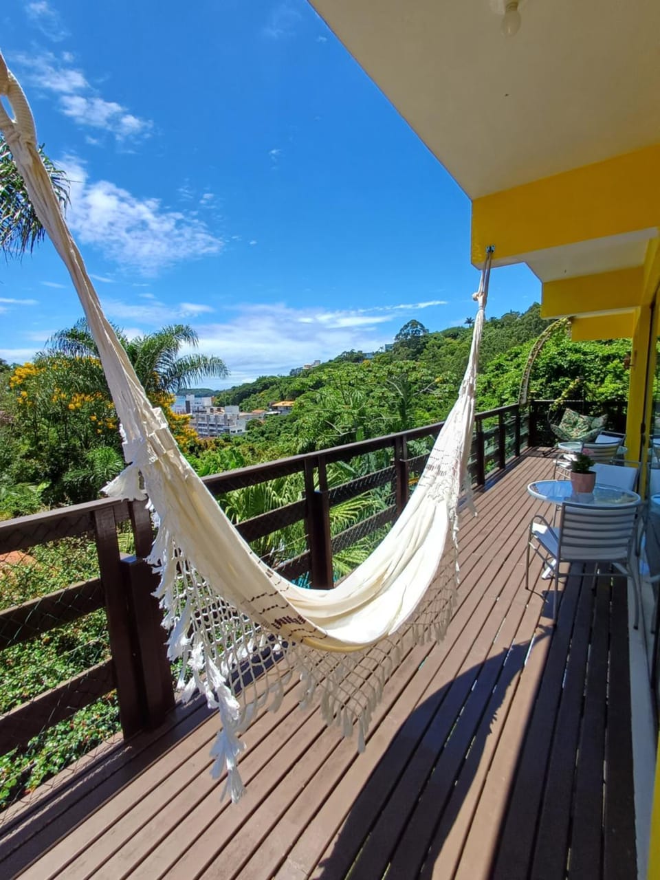 Suíte Campeira Bed and Breakfast in Bombinhas