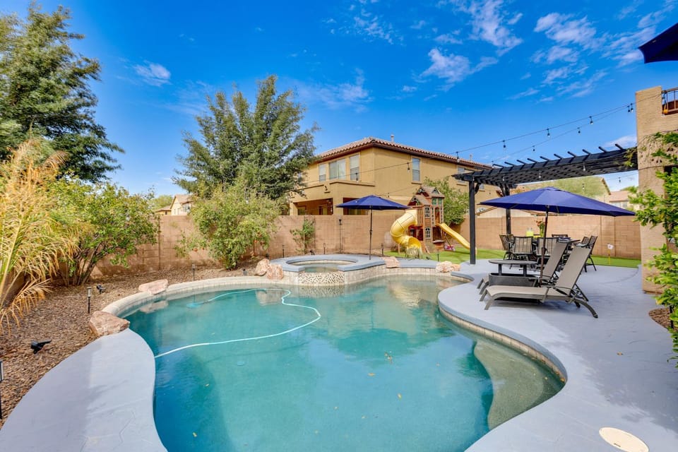 Luxe Family Home w/ Pool, 13 Mi to Dtwn Phoenix! House in Laveen Village