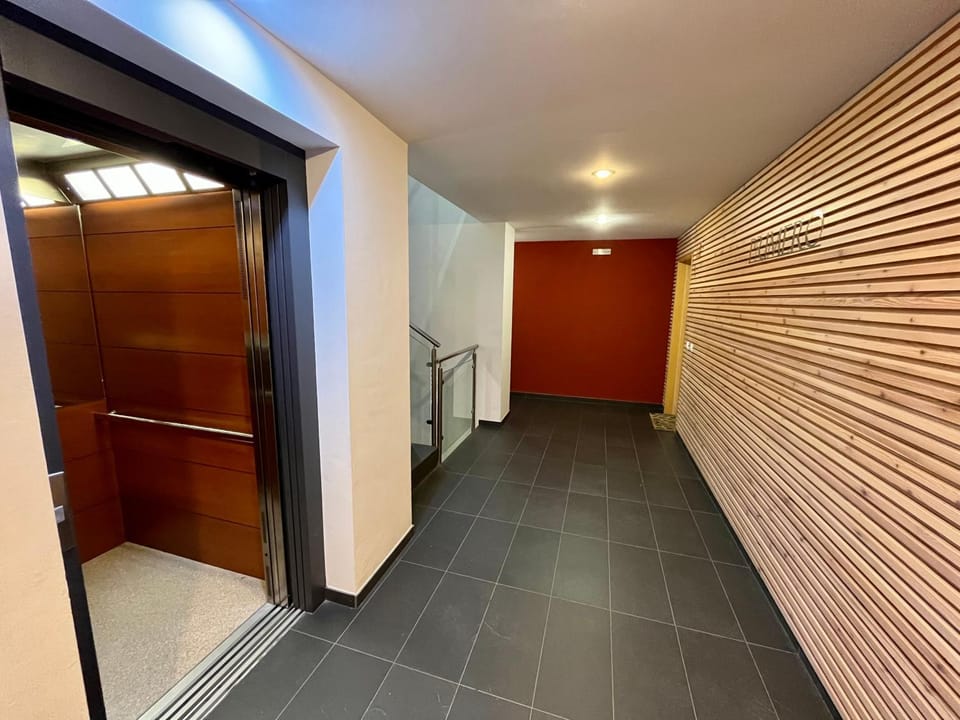 elevator