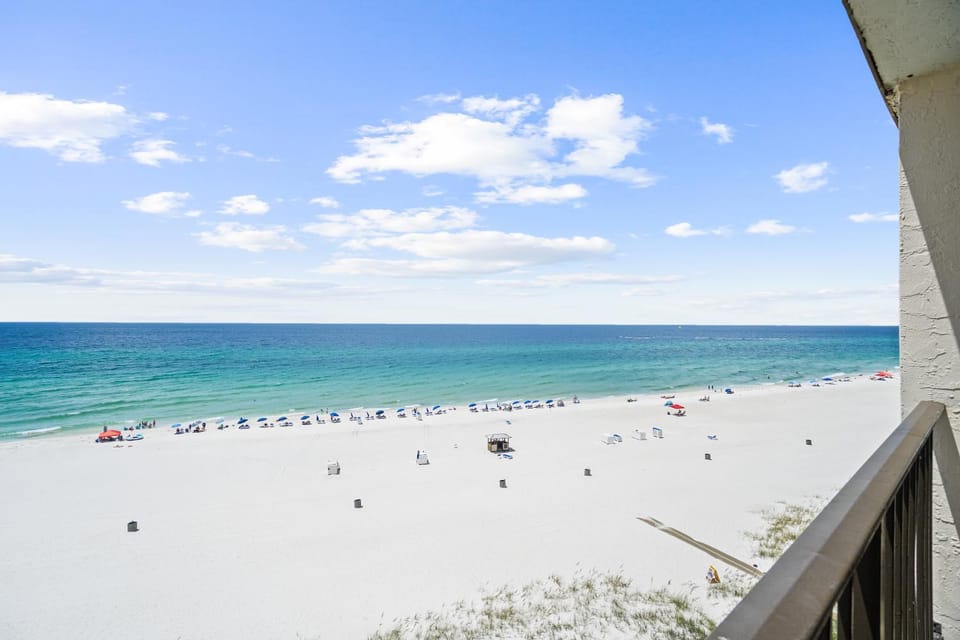 Natural landscape, View (from property/room), Balcony/Terrace, Beach, Sea view