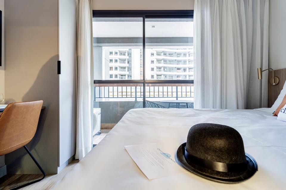 Bed, Day, Balcony/Terrace, Bedroom