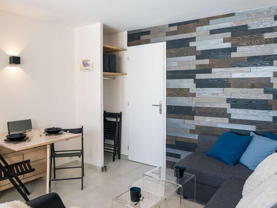 Appartement rénové pour 4 pers. avec balcon et cuisine équipée à Val Thorens - FR-1-637-66 Apartment in Les Allues