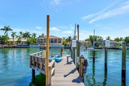 Maritana Beach House heated pool & private dock House in Saint Pete Beach