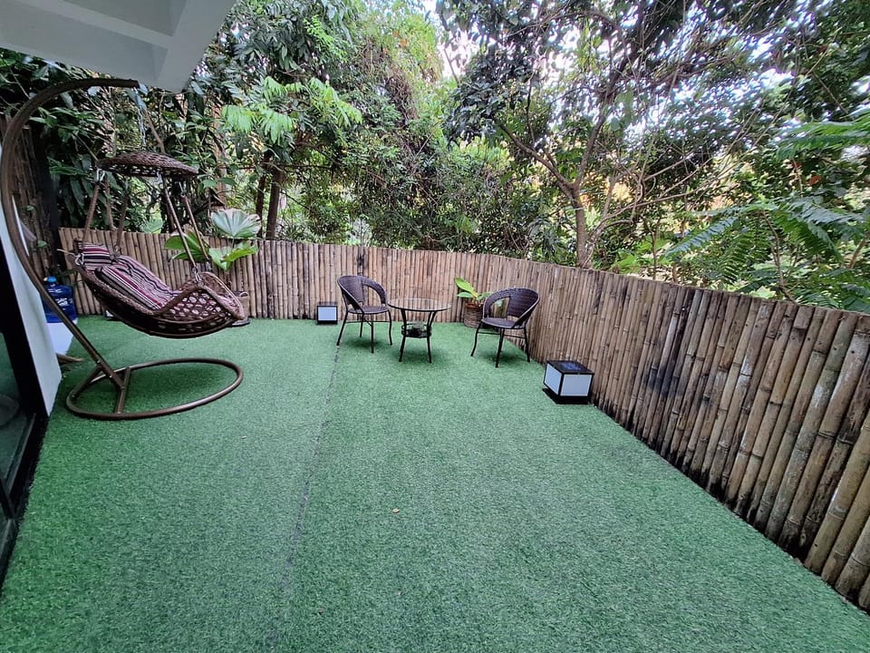 Property building, Garden, Garden view
