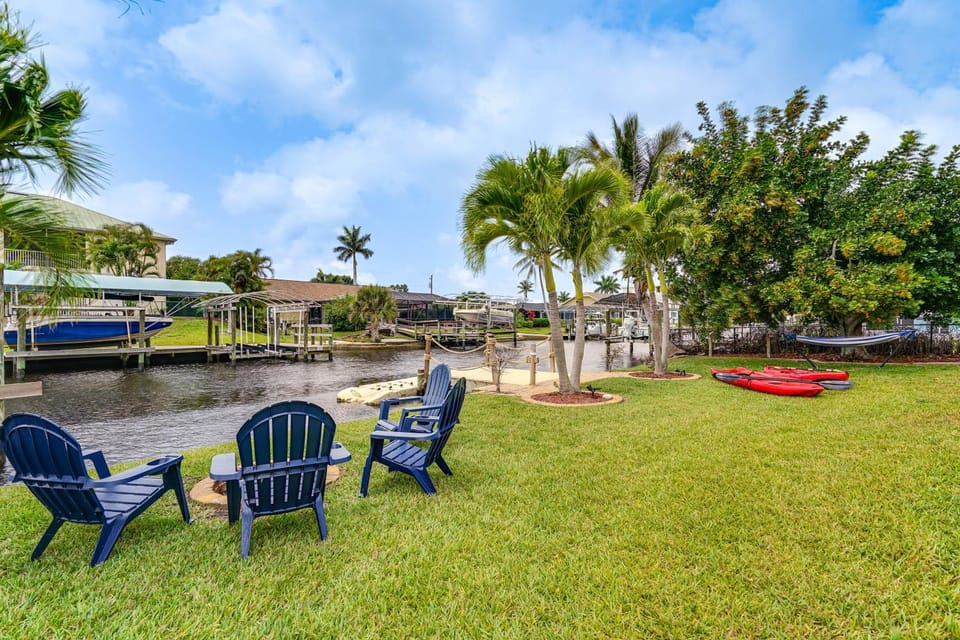 Waterfront Fort Myers Home: Private Pool & Dock House in Lee County