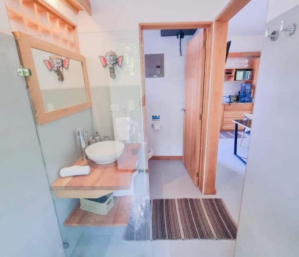 Property building, Bathroom