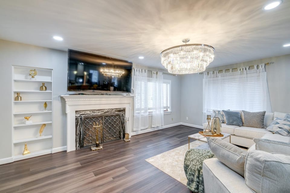 Silver Springs Home: Walk to Downtown! House in Silver Spring