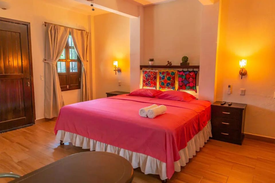 Bed, towels