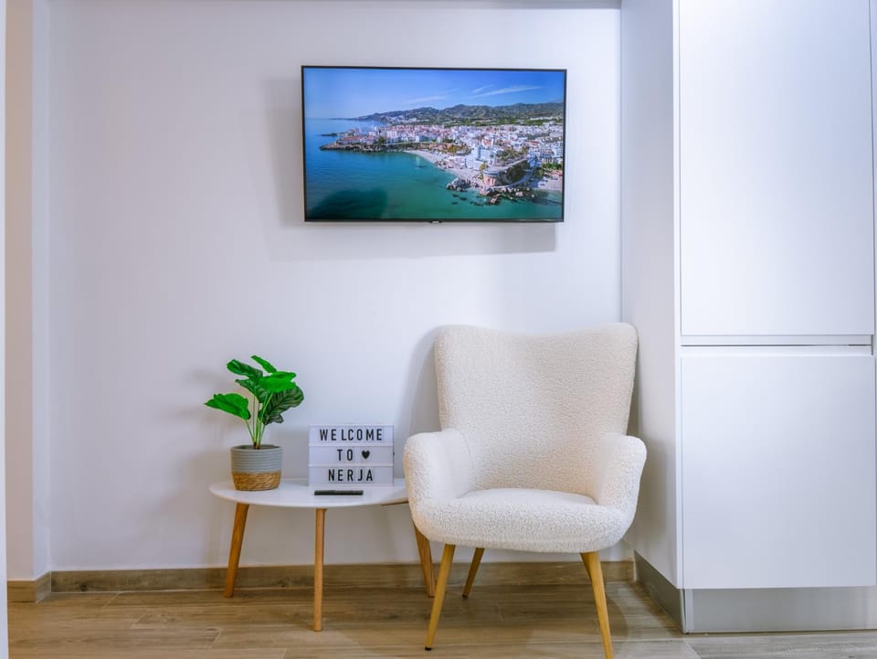 TV and multimedia, Living room, Seating area