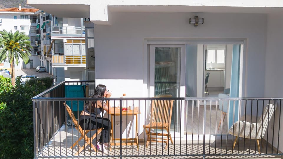Property building, View (from property/room), Balcony/Terrace, Balcony/Terrace
