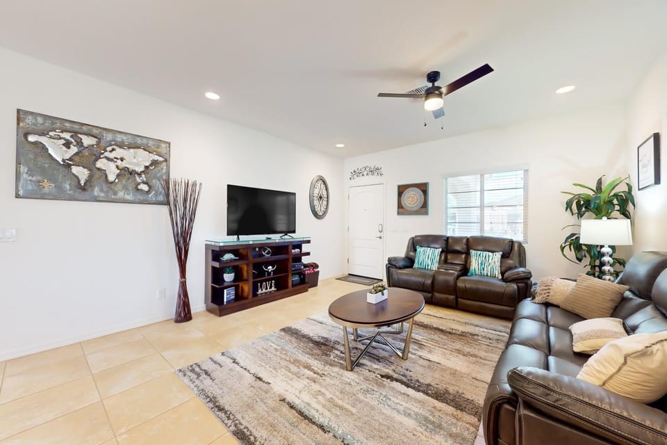 Golden Marigold Sanctuary House in Buckeye