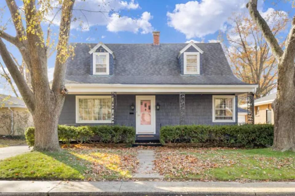 Neighbourhood, Street view