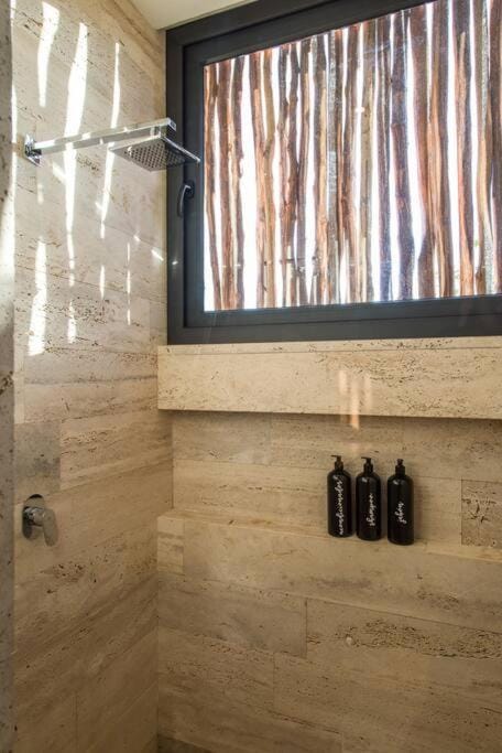 Beyond Amazing 3BD 2BR/ Balcony Apartment in Tulum