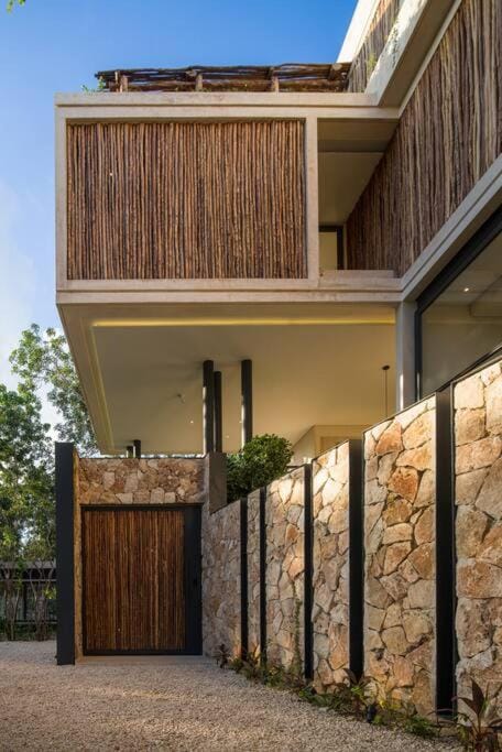 Beyond Amazing 3BD 2BR/ Balcony Apartment in Tulum