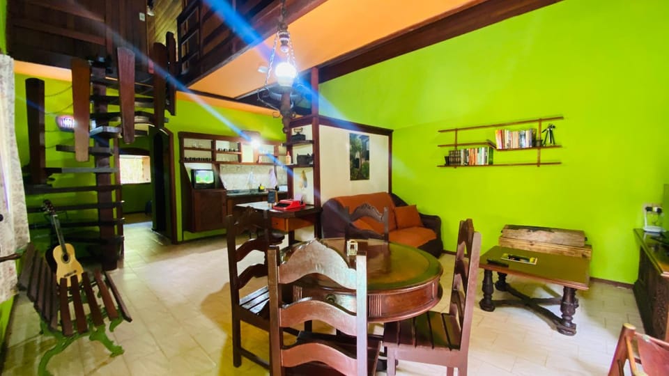 Communal lounge/ TV room, TV and multimedia, Living room, fireplace, internet