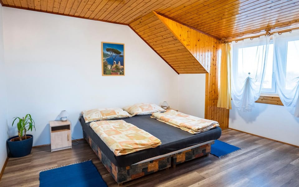 Kis Teniszház Apartment in Hungary