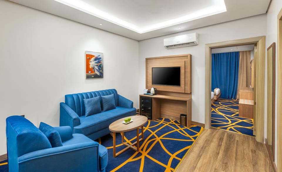 KAREM ALZAHBI HoteL Hotel in Medina