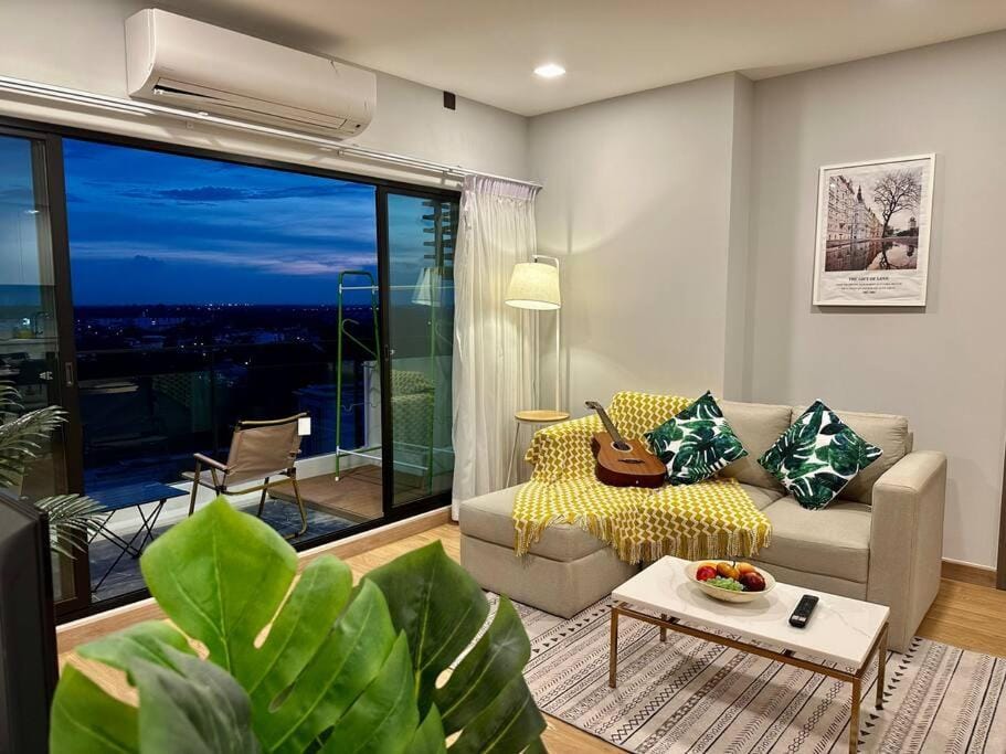 Astra sky river High floor,3 bedrooms 97㎡ 山景房带浴缸 Apartment in Chiang Mai