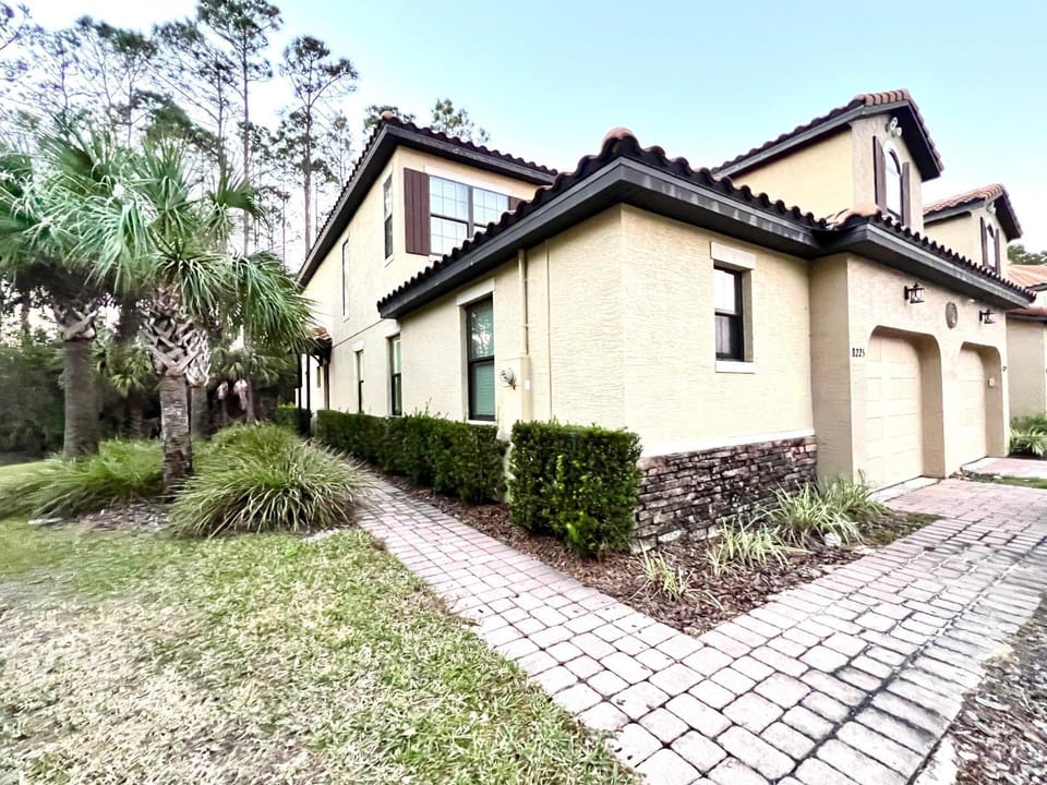 8225RB-The Fountains at ChampionsGate House in Four Corners