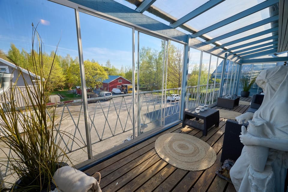 Patio, View (from property/room), Balcony/Terrace, Inner courtyard view, Parking