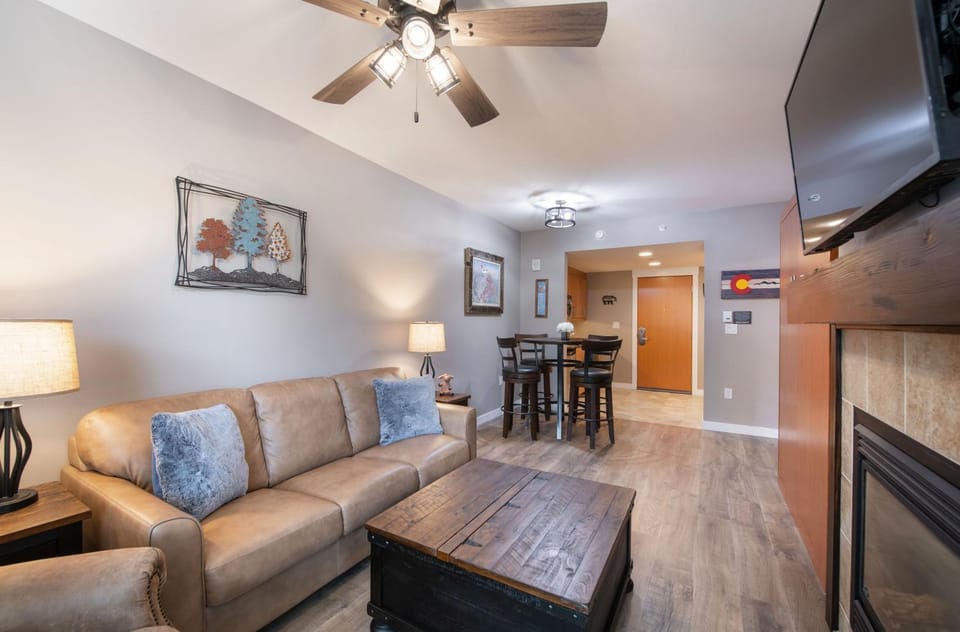 Premium Unit 3519- Fraser Crossing Founders Pointe Apartment in Winter Park