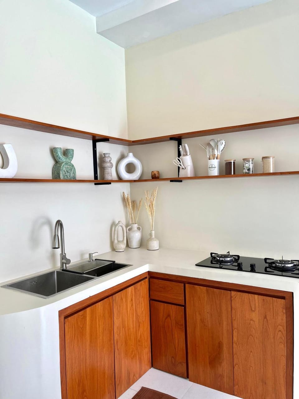 Kitchen or kitchenette, stove