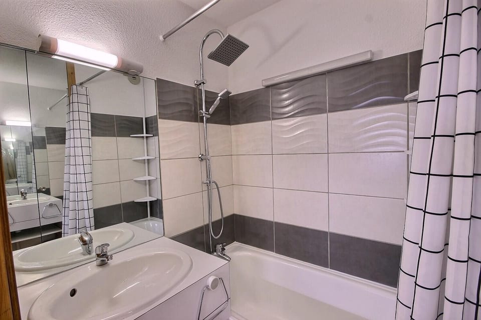 Résidence Michailles - Studio 4 personnes à Vallandry en centre station et proche des pistes MAE-4014 Apartment in Landry