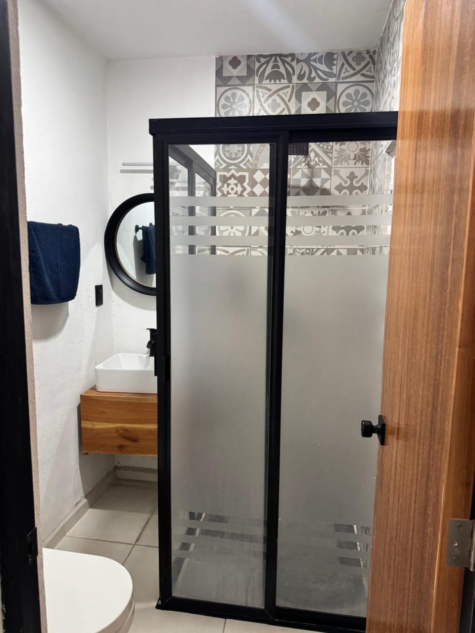 Shower, Bathroom
