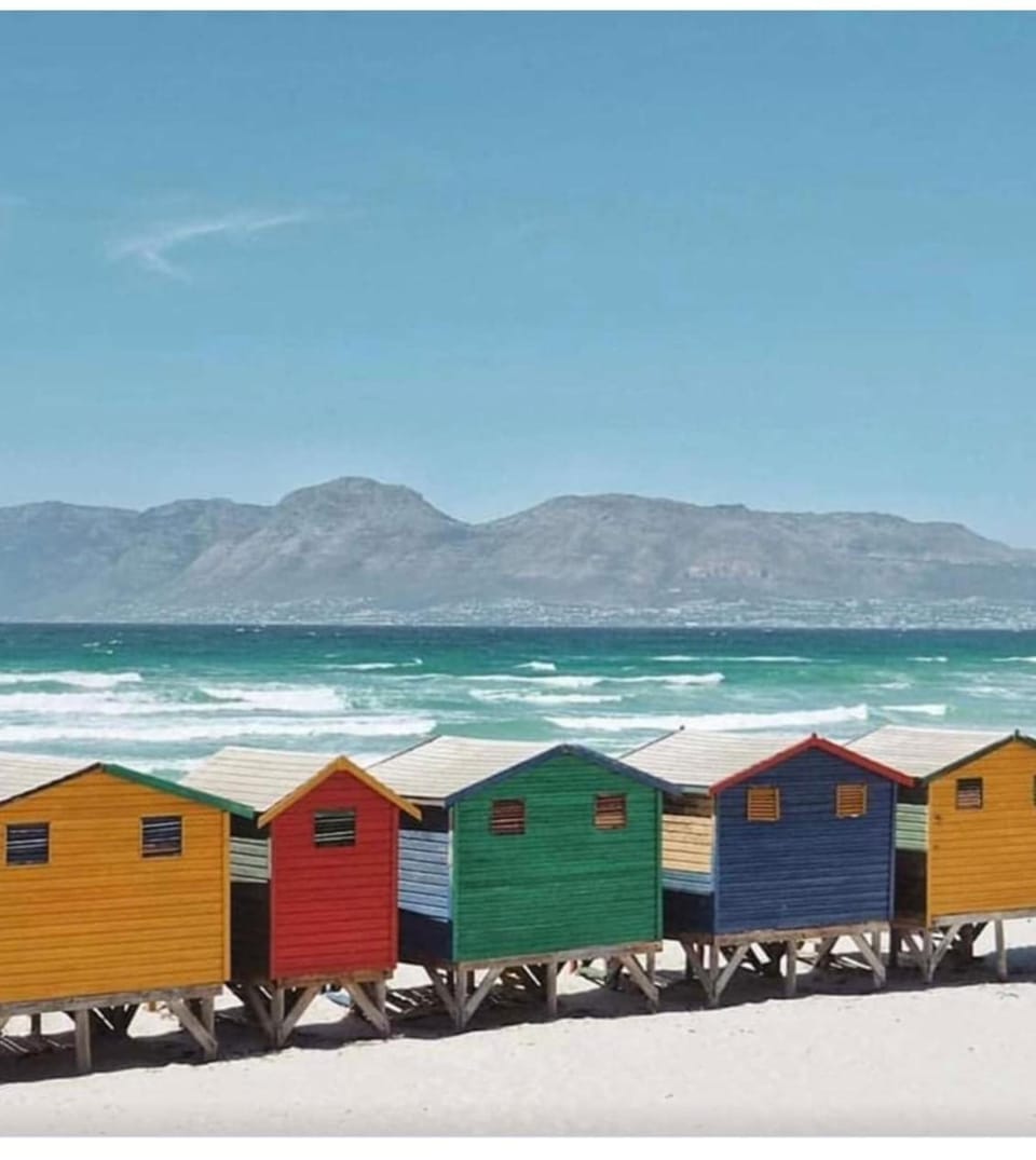 False Bay Huis Bed and Breakfast in Cape Town