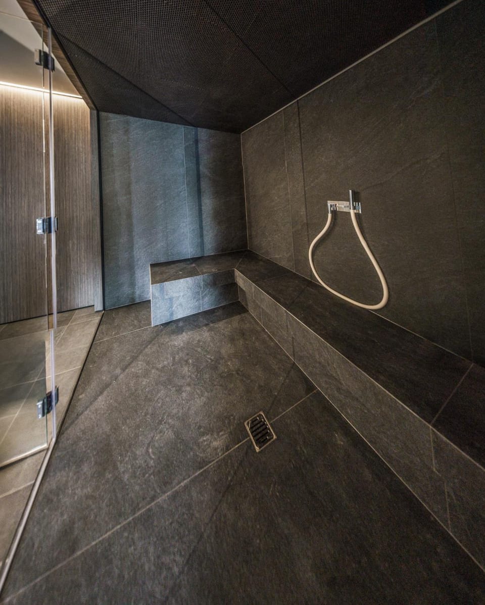 Steam room, Spa and wellness centre/facilities