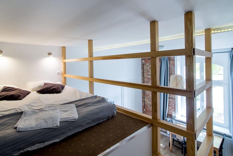 bunk bed