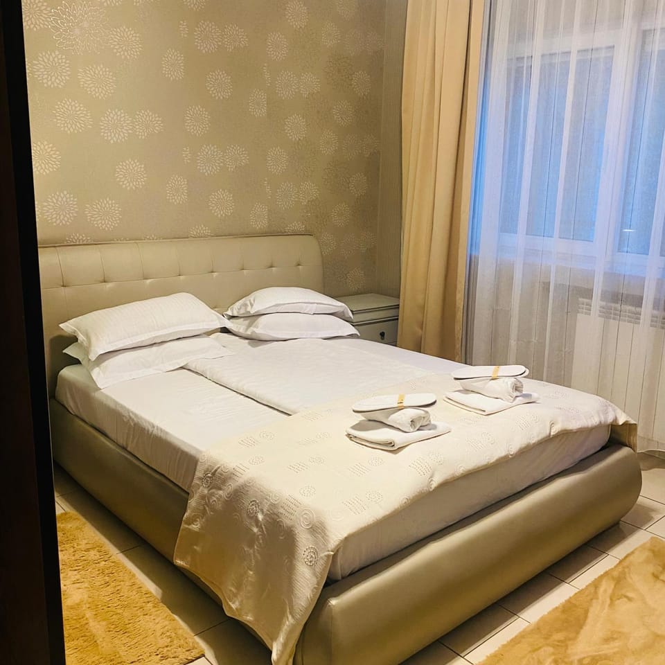 Central Luxury Apartament Nr 5 ***** Apartment in Bucharest