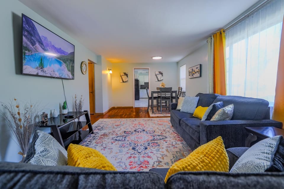 Charming 2 Bed Room in Cleveland Apartment in Cleveland Heights