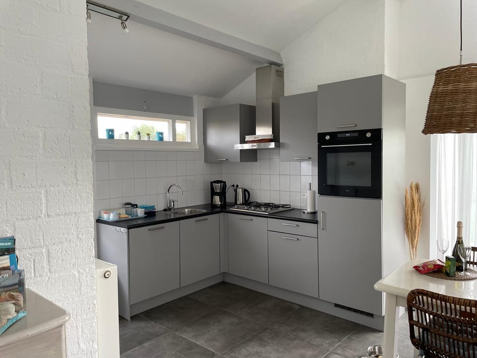 Buenaventura House in North Holland (province)