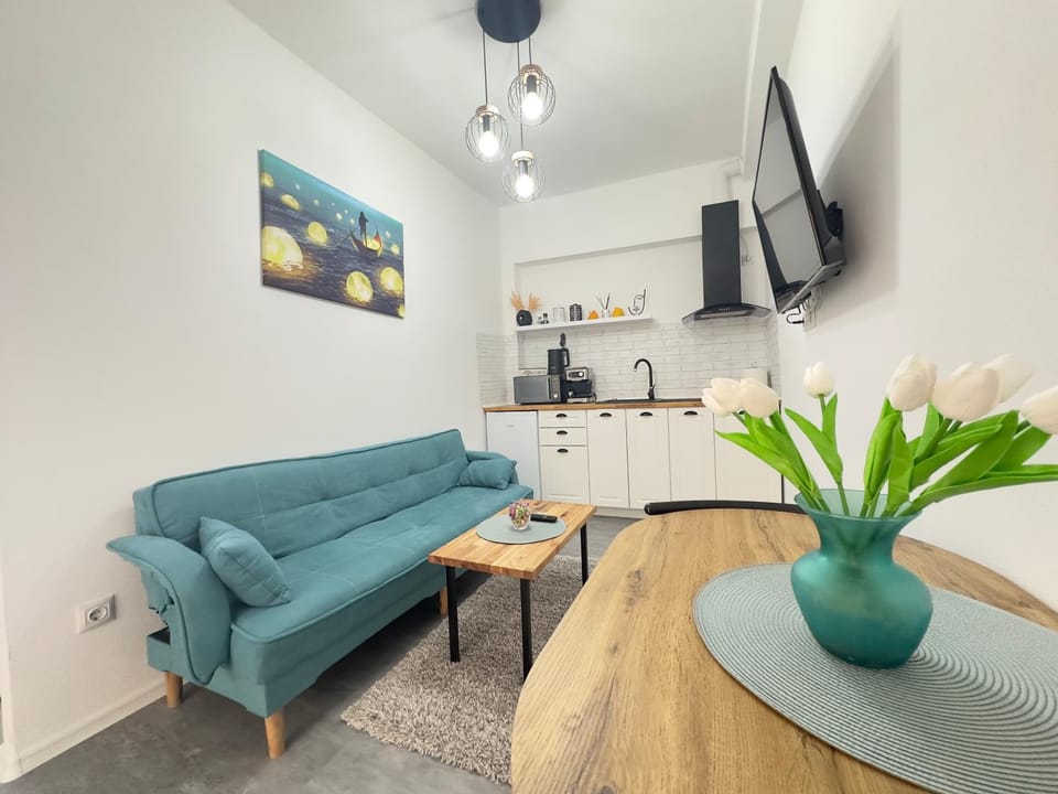 Kitchen or kitchenette, Seating area
