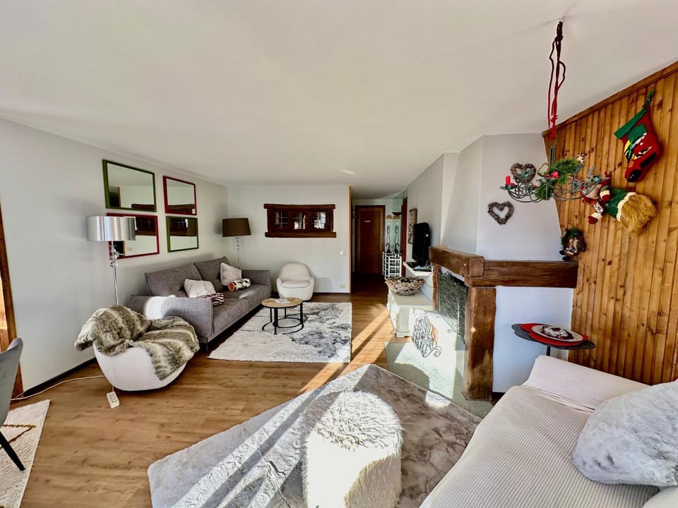 Luxury 4beds ski-in&out LARGE! Apartment in Breuil-Cervinia