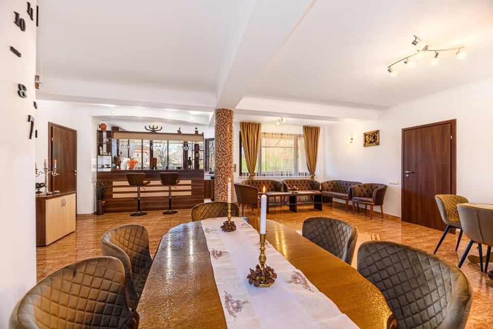 VILA NOMAD Bed and Breakfast in Brasov