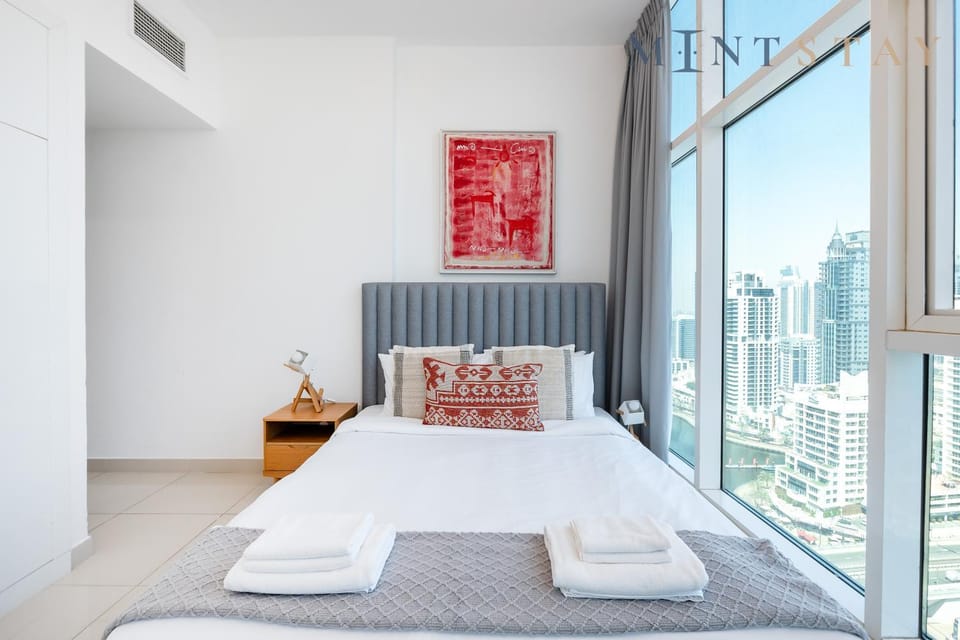 Continental Tower, Dubai Marina - Mint Stay Apartment in Dubai