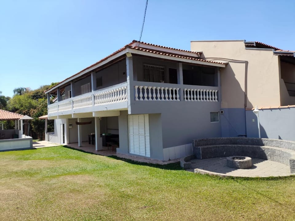 Chácara Recanto Tamoatoa House in State of São Paulo