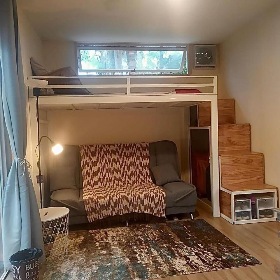 Bed, bunk bed