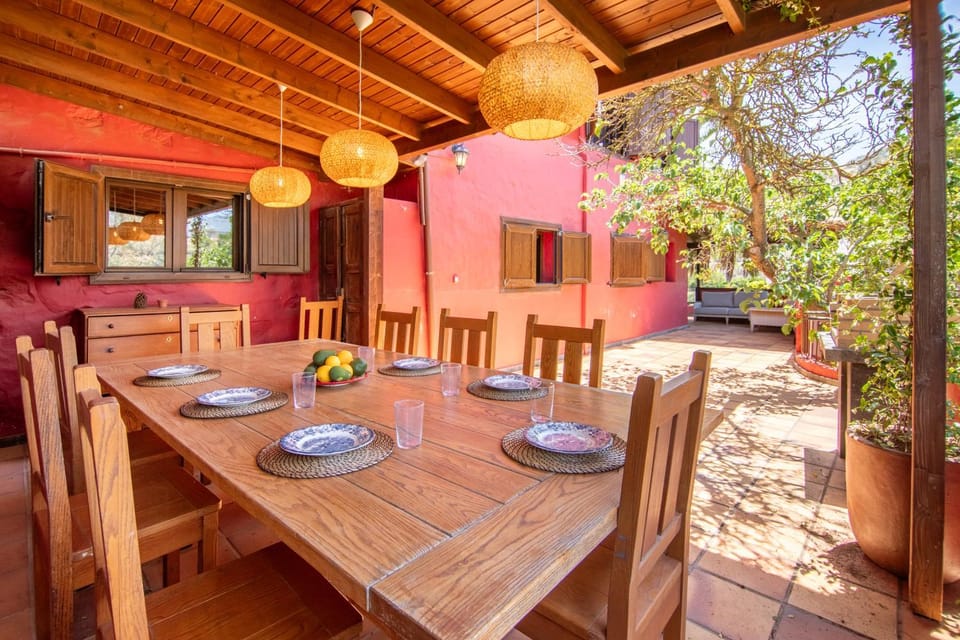Casa El Gamonal House in Comarca Norte