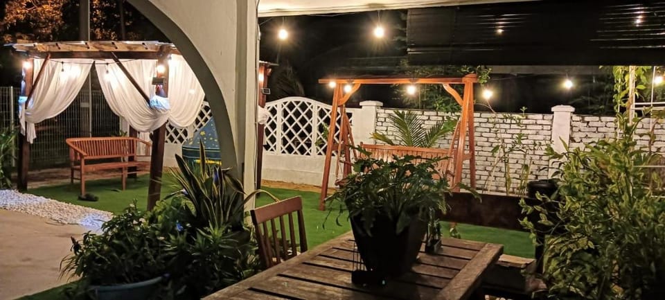 Patio, Night, Garden, Garden view